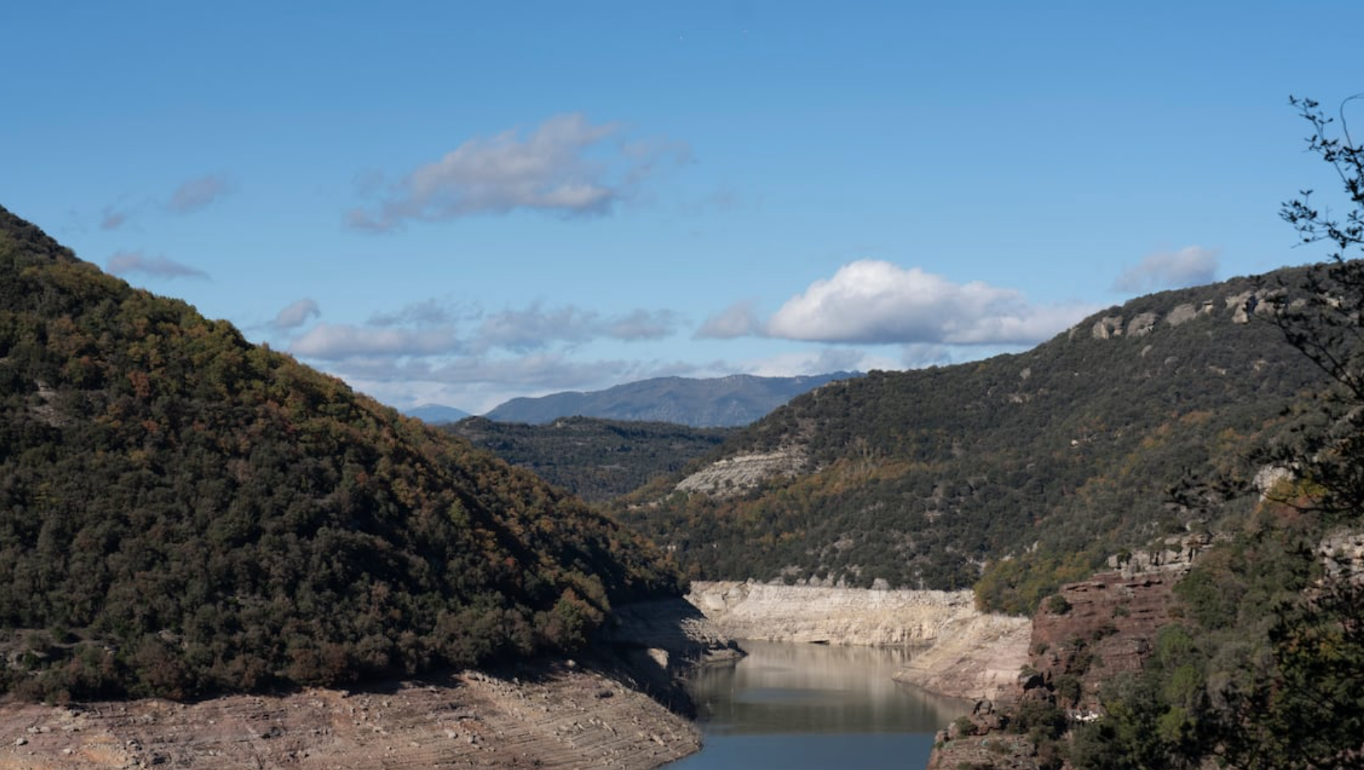 La sequía azota al turismo en España